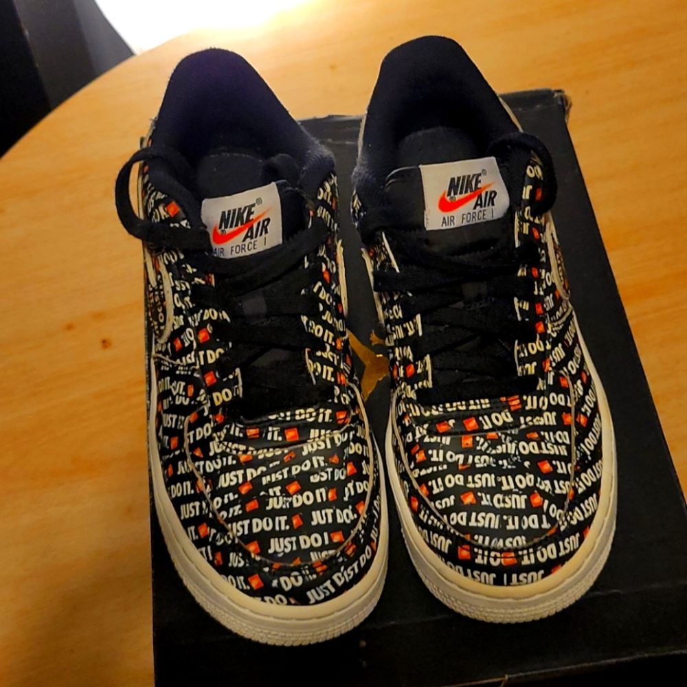 Nike size. 5.5 multi colored